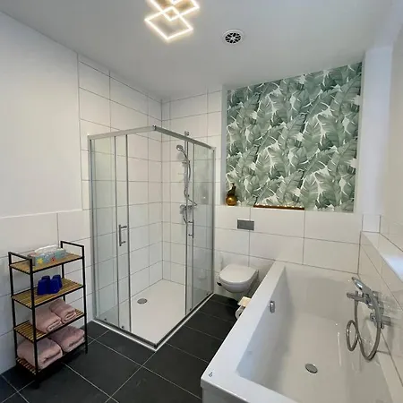 Apartment Ferienwohnung Im Gruenen Oranienburg