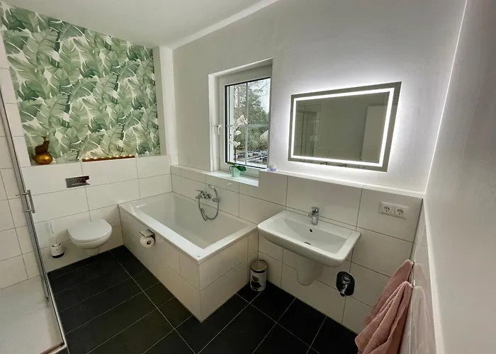 Im Gruenen אורניינבורג