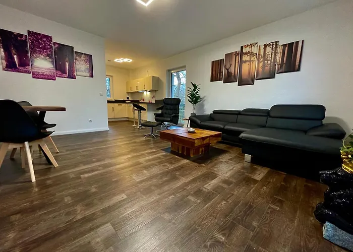 Im Gruenen * אורניינבורג